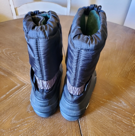 Sorel Flurry Snow boots big kid size 5 - Picture 2 of 8